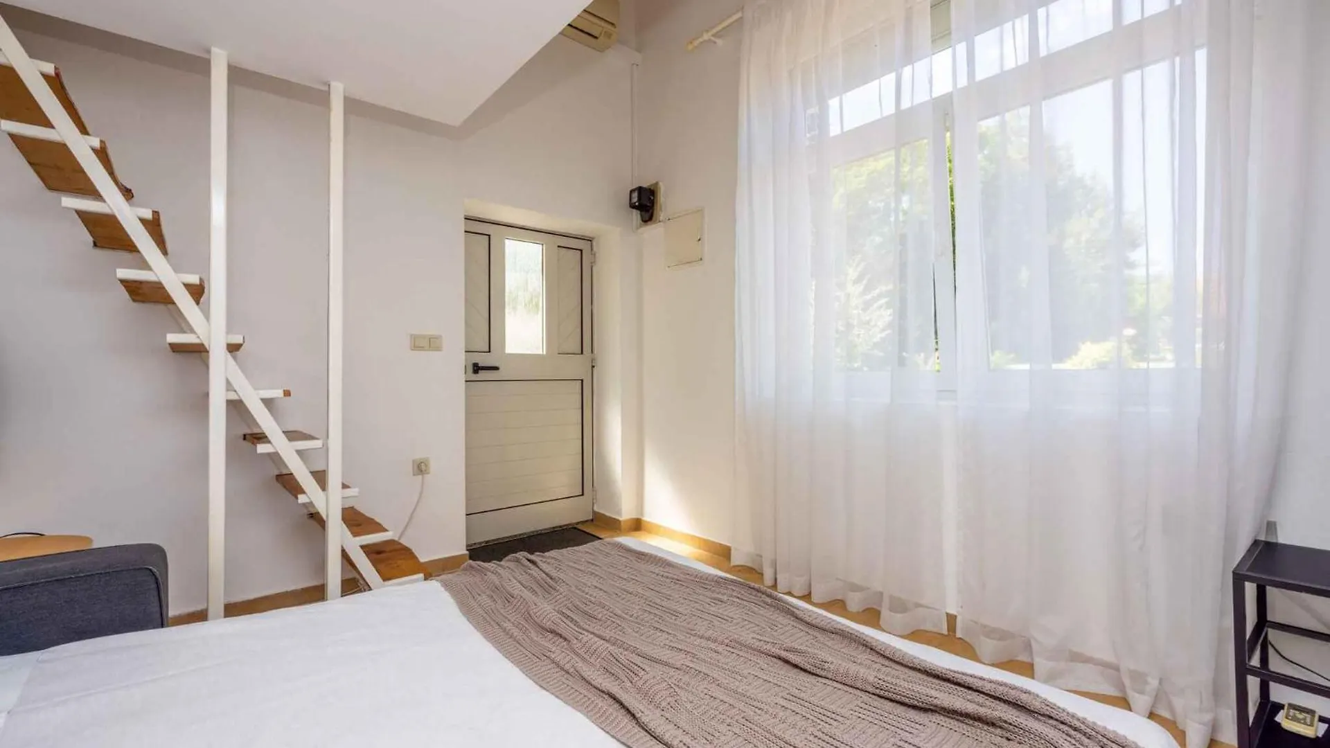 Studio In Crikvenica 45080 Apartment